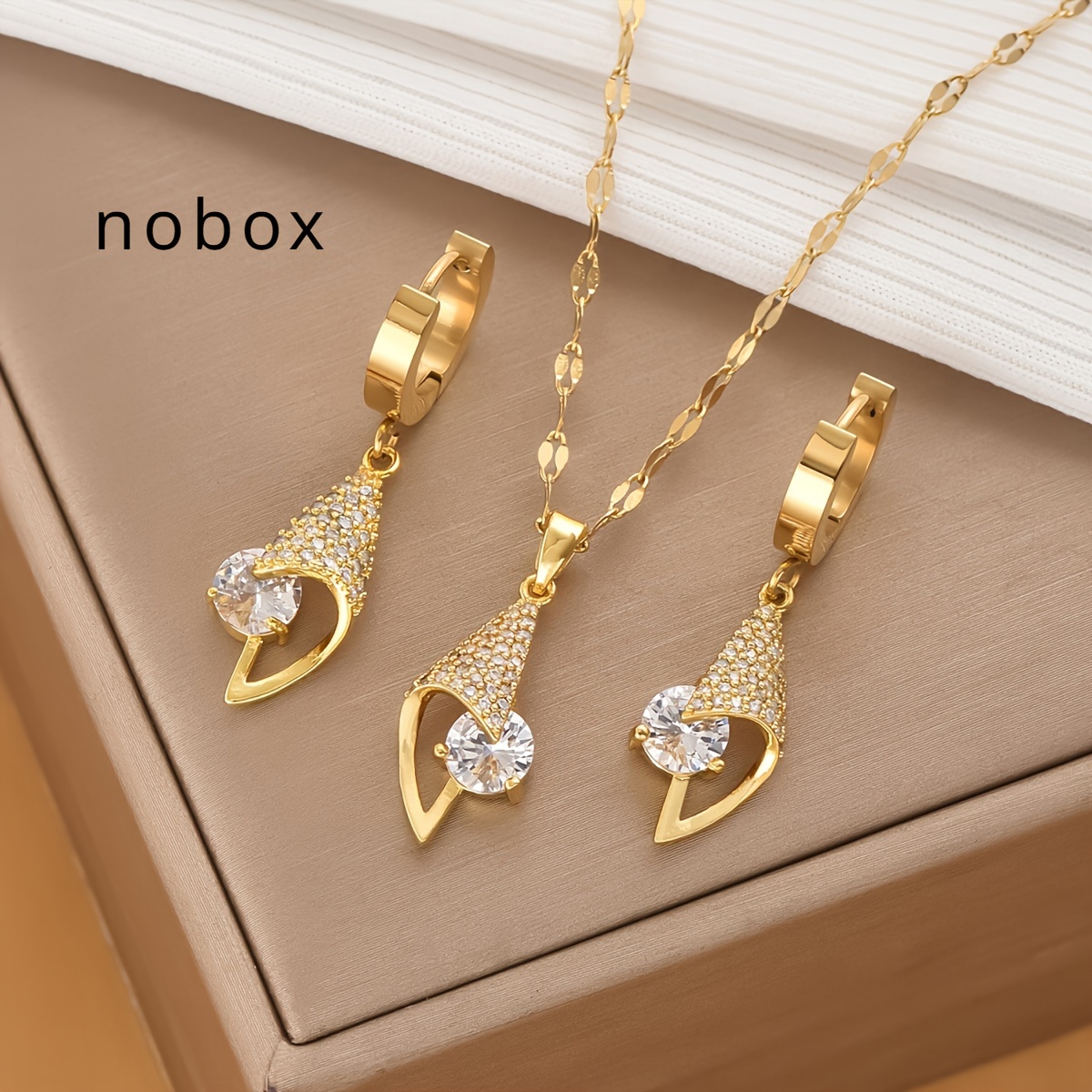 3pcs Set of Stainless Steel 18K Gold Plated-Plated Cubic Synthetic Cubic Zirconiaia Geometric Heart Earrings, Ins Light Luxury Romantic Style, Vintage Minimalist Fashion Trend, Versatile for Women and Couples, Suitable for Street, Daily Commute - Image 3