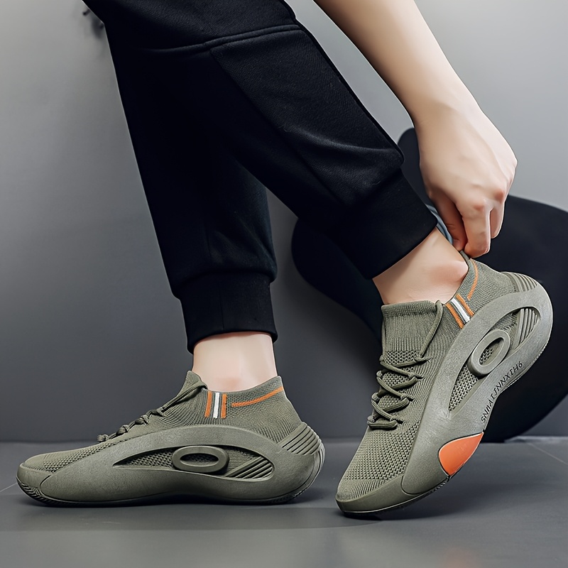 Men's Versatile Sneakers, Lightweight and Comfortable Men's Shoes, Low-Top Lace-Up Design, All-Season Sneakers, Suitable for Running, Workouts, and Daily Casual Wear LD920 - Image 6