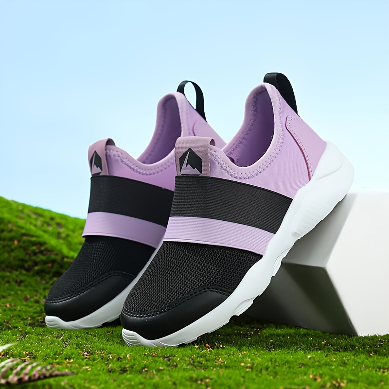 These Slip-On Casual Sneakers Are Lightweight, Soft, And Comfortable, Making Them Suitable for Boys And Girls for Everyday Leisure And Outdoor Activities. They Come in Vibrant Color Combinations And Can Be Worn in All Seasons - Image 5