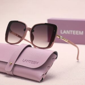 LANTEEM 1 Offers Stylish Square Glasses for Women Adorned with Rhinestones, Suitable for Both Men And Women. These Fashionable And Unique Plastic Glasses Come with a Gift Box And a Soft Pouch, Perfect for Parties, School, Shopping, Everyday Use