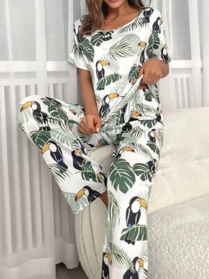 Spring-Summer-Autumn Cartoon Print Round Neck Short Sleeve Top and Loose Comfortable Pants, Polyester - Casual Women's Sleepwear Set