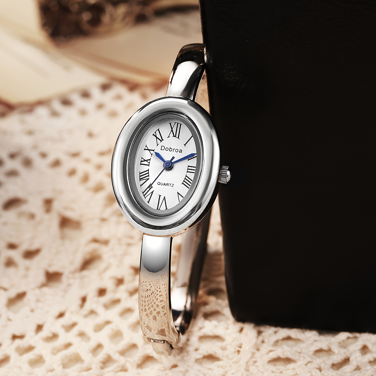 New Women'S Watch in Rose Golden, Featuring a Trendy, Luxurious Feel with a Classic, Unique Oval Bracelet Design - Image 11