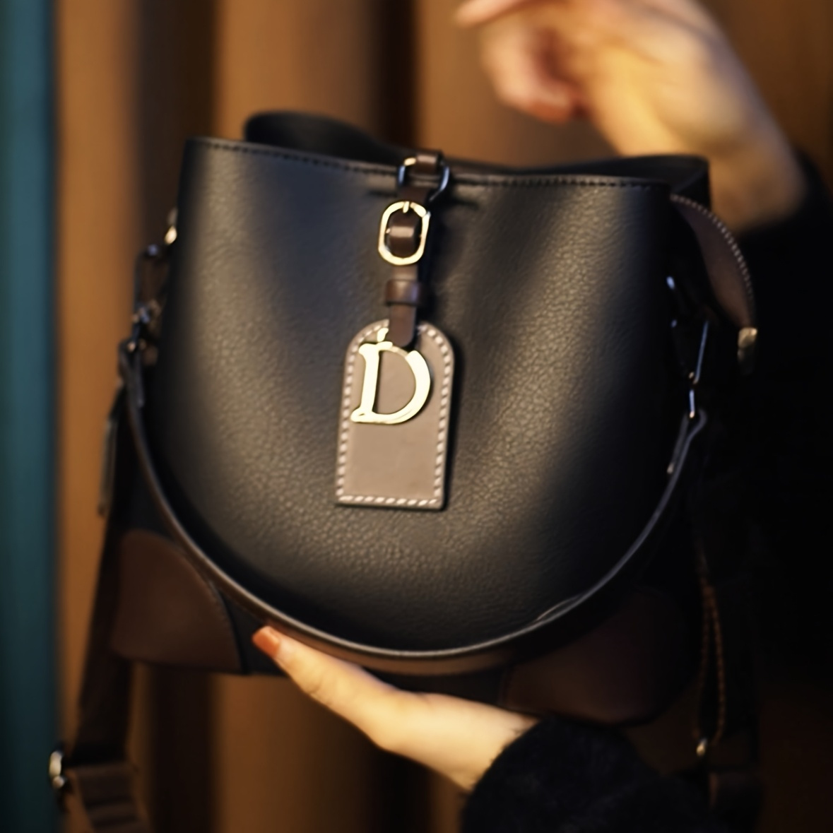 Stylish Women's Bucket Bag - Casual Crossbody, Compact Design with Golden Accents, Black/Brown, Adjustable & Detachable Strap for Everyday Use - Image 7