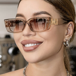 product-open-afb77c79524143deadc40e3828dd9477-goods 1 Pair of Fashionable Glasses