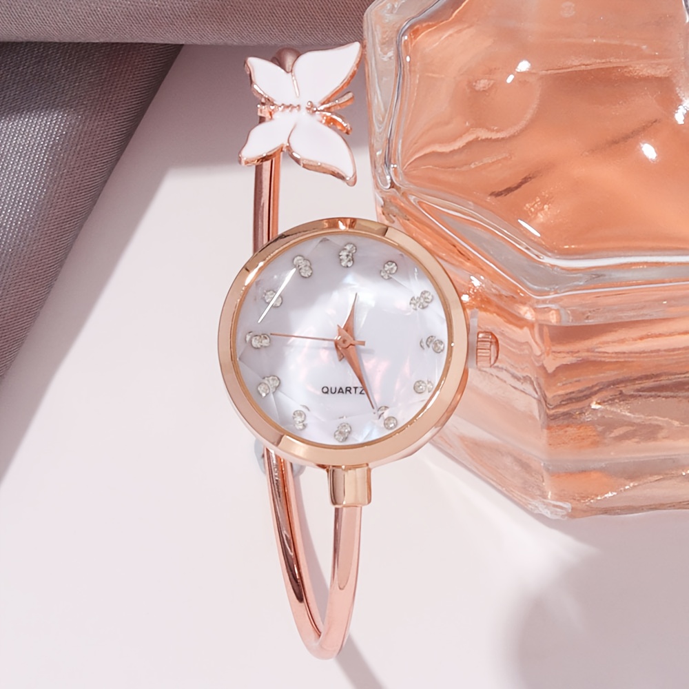 1pc Minimalist Ladies' Watch, Featuring a Classic Round Dial with a Clean Surface and Butterfly Decoration—a Perfect Gift for Family and Friends: Birthday Present/back-to-school Season/Halloween/daily Wear. No Box Included. A Stylish Back-to-school