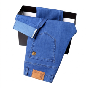 [ROYALBOY] Presents a New Spring Collection Featuring a Stylish And Casual Long-Sleeve Henley Shirt for Men. It Has a Half-Button Placket And a Vintage Button Design