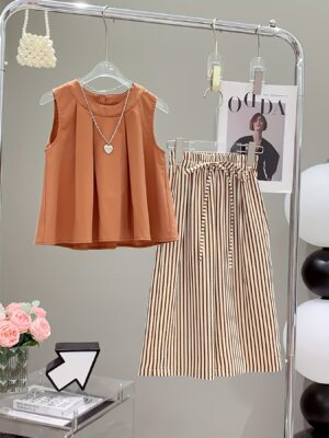 Girls' Summer Tank Top Set for Older Kids, Stylish and Fashionable Sleeveless Doll Top with Casual Three-Quarter Wide-Leg Pants, 2pcs Set, Perfect for Outdoor